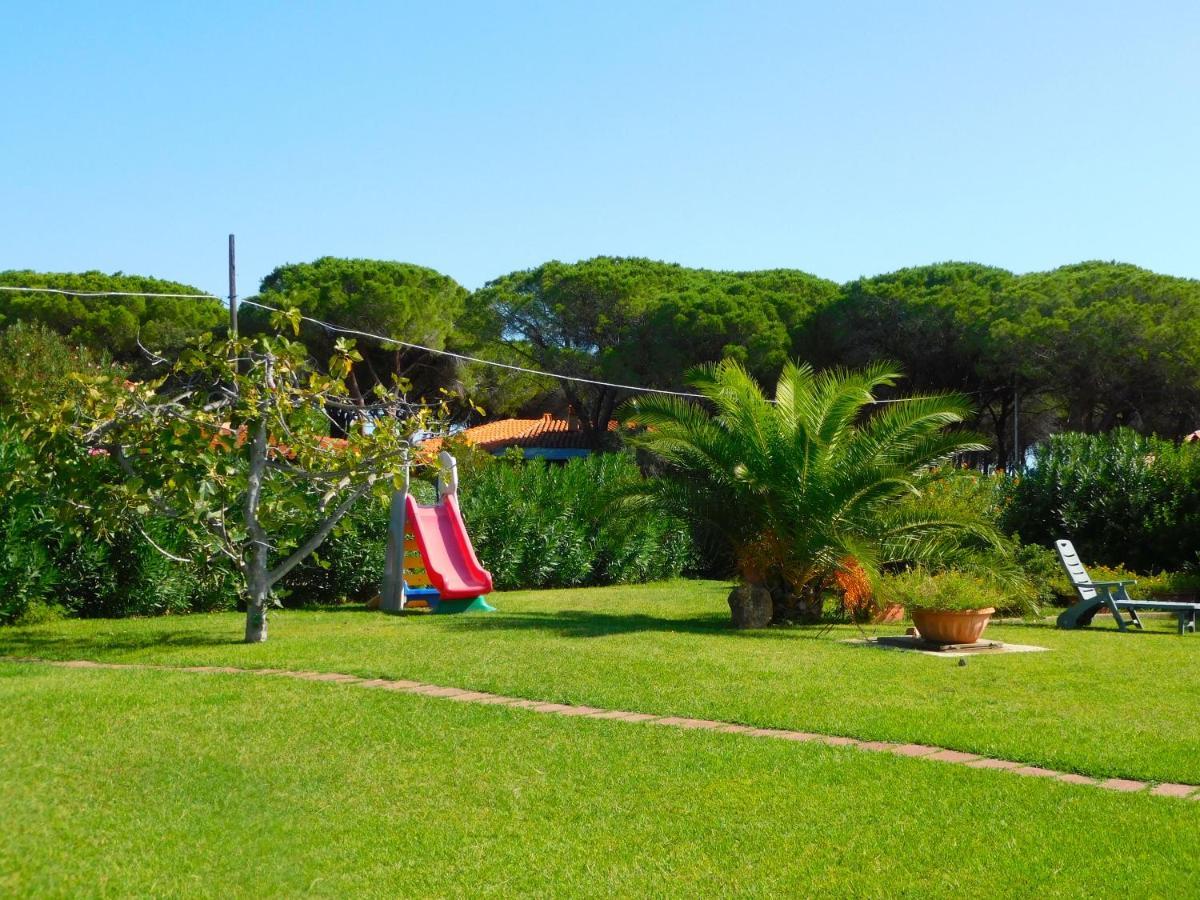 Residence La Pineta Budoni Extérieur photo
